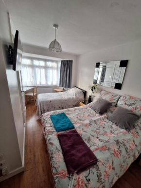 Harrow B & B